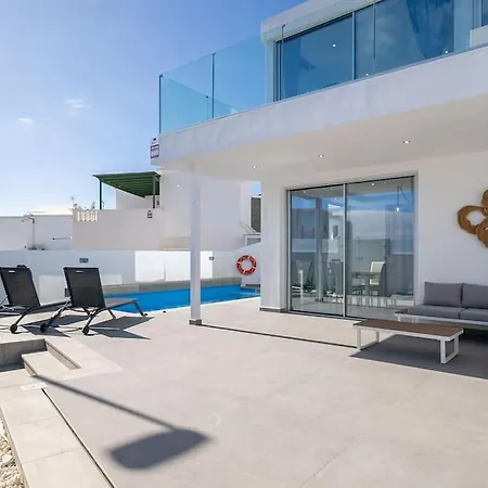 Sea La Vie By Buenavilla